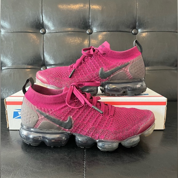 Nike Shoes - Nike VaporMax Flyknit 2